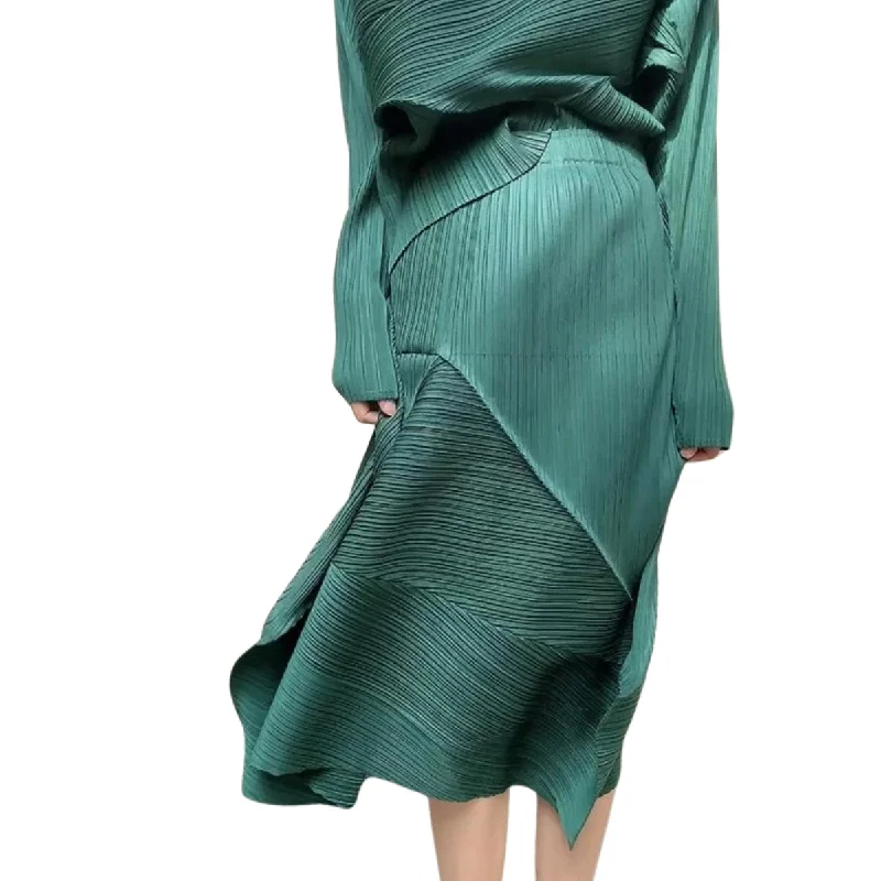 Pleated Design Green Skirt