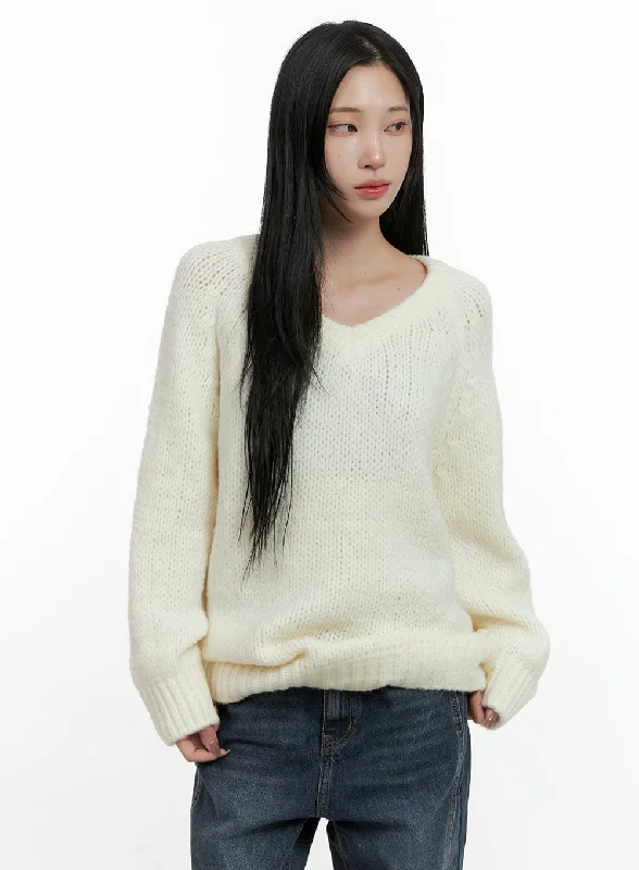 V-Neck Oversized Sweater CN407