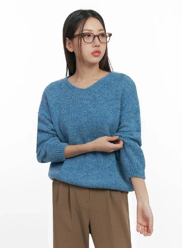 Long Sleeve V-Neck Sweater IN415