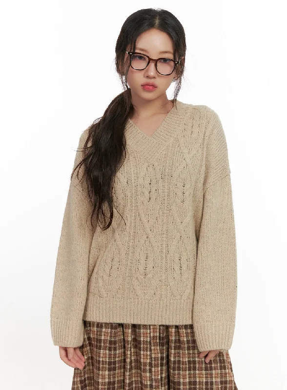 Cableknit V-Neck Oversized Sweater CN426