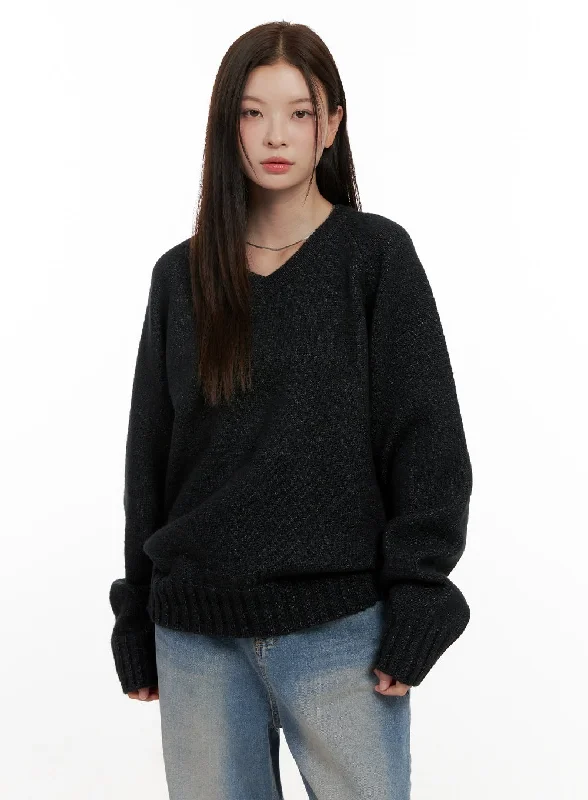 Oversized V-Neck Sweater ON422