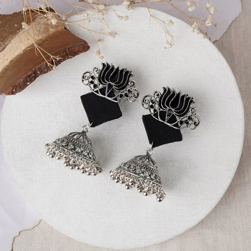 Teejh Helna Black Silver Oxidised Earring